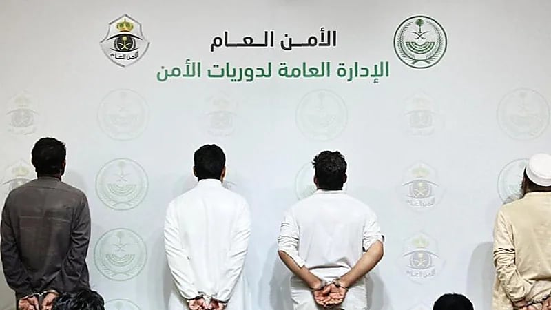 القبض على 8 مقيمين لمشاجرة جماعية بينهم بعسير.. فيديو