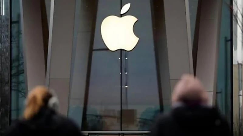 آبل تنصح مستخدميها بتحديث هاتف الآيفون