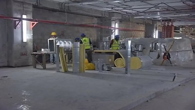 تطورات الأعمال الإنشائية بملعب أرامكو .. صور