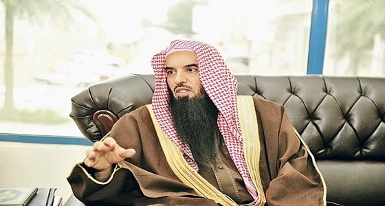 بعد حملة تبليك المشاهير.. " المري " يحذر من الاقتداء بهم ويوضح سلبيات الشهرة