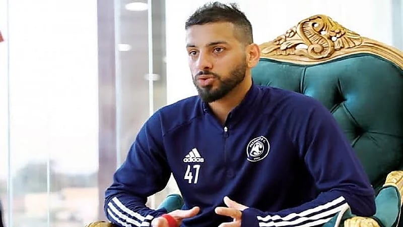 بصاص يحتفل على طريقته بإقصاء النصر الآسيوي.. فيديو