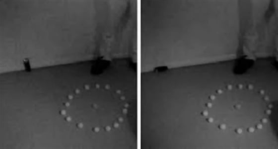 بالفيديو.. صيادو أشباح يلعبون مع روح شريرة بمنزل مسكون