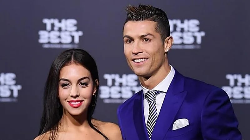 "رونالدو" يعاني من مشاكل صحية وعائلية