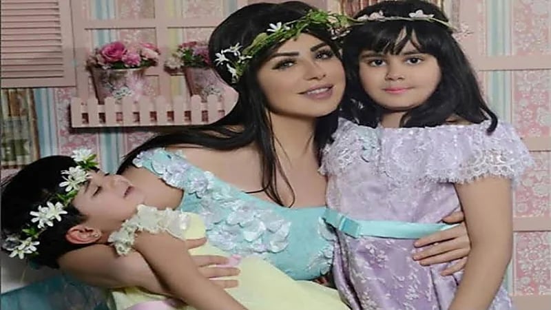 بالفيديو.. حليمة بولند تظهر مع ابنتيها بعدما تغيرت ملامحهما