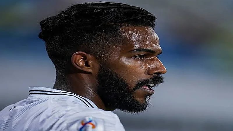 نواف العابد يكشف عن قدوته في عالم كرة القدم.. فيديو