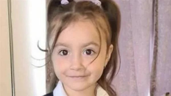 كلب مفترس ينهش وجه طفلة