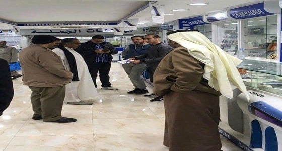 ضبط 4 وافدين يمتهنون صيانة الجوالات بالرياض