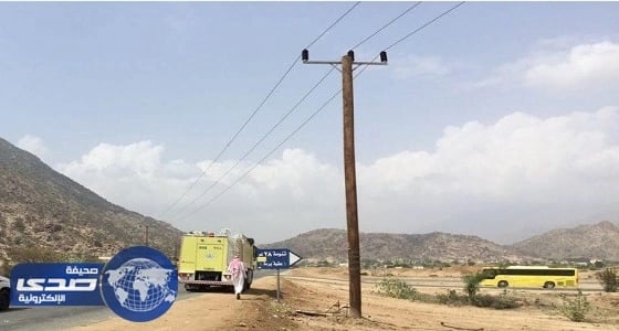 مصرع طالب وإصابة 3 آخرين في حادث تصادم ببارق