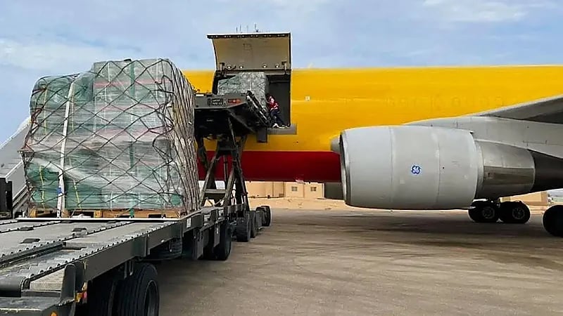 وصول الطائرة السعودية الرابعة لإغاثة الشعب الفلسطيني في غزة