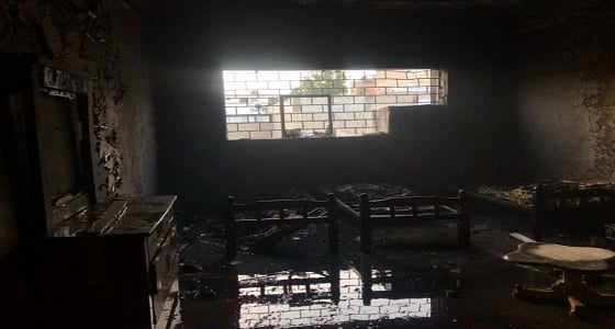 بالصور.. مدني الطائف يسيطر على حريق اندلع بسبب التماس كهربائي