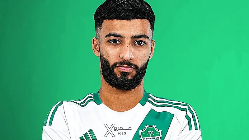 صالح أبو الشامات يخضع للفحص الطبي تمهيدًا لانضمامه إلى الأهلي