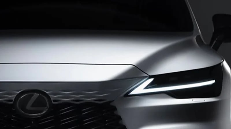 بالصور.. لكزس تكشف عن تفاصيل سيارة الدفع الرباعي RX موديل 2023