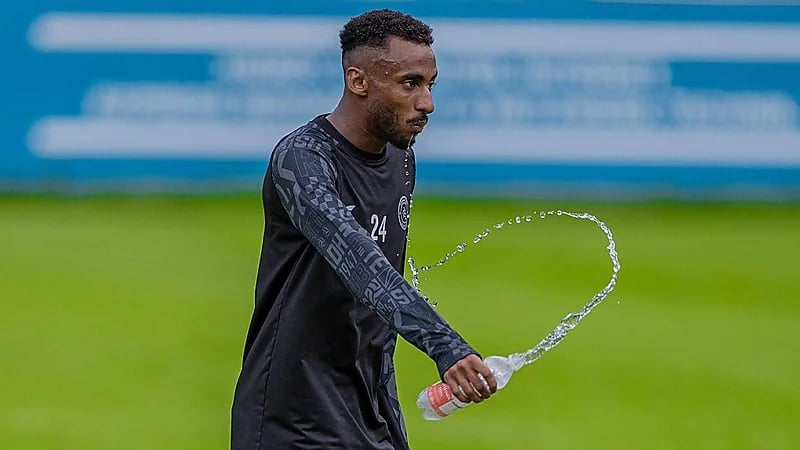 حقيقة مفاوضات الهلال مع متعب الحربي