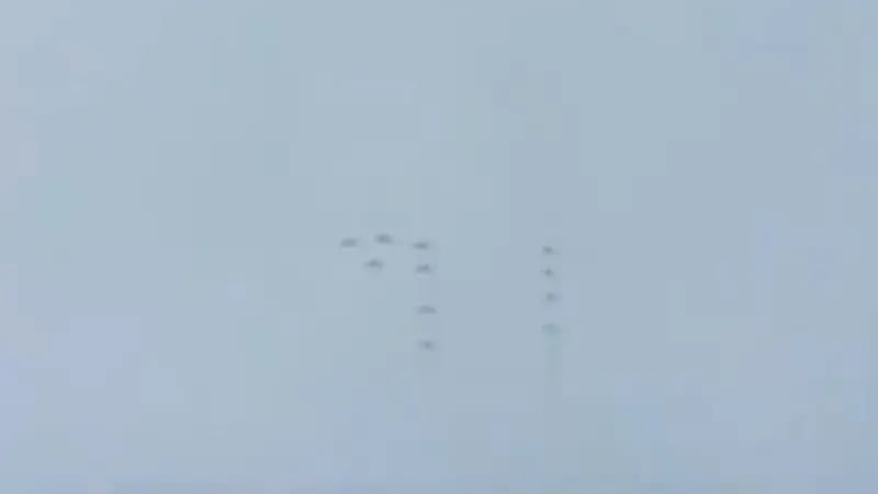 شاهد .. طائرات F15 تشكل رقم 91 في سماء الرياض