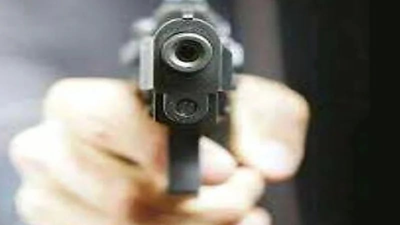 شاب كاد أن يودي بحياة آخر بسبب فسخه لخطبة شقيقته بعد إلقاء النظرة الشرعية