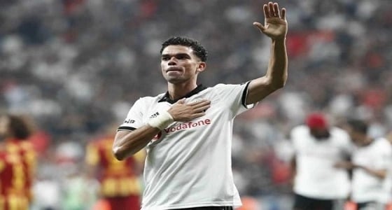 " بيبي " يعود لـ " بورتو " قريبا