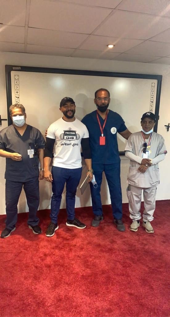 شاهد.. انهيار جزئي لأحد قصور الأفراح بخميس مشيط