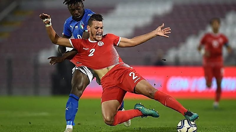 مدافع تونسي على رادار الأهلي