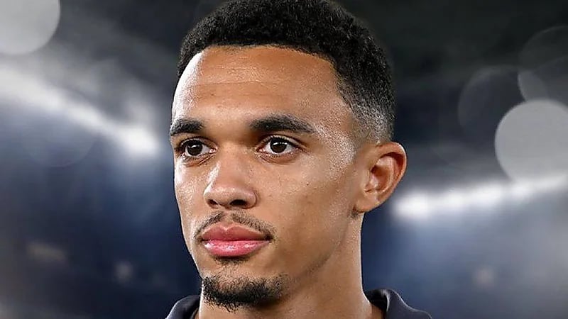 ريال مدريد يتخذ قرارًا بشأن أرنولد