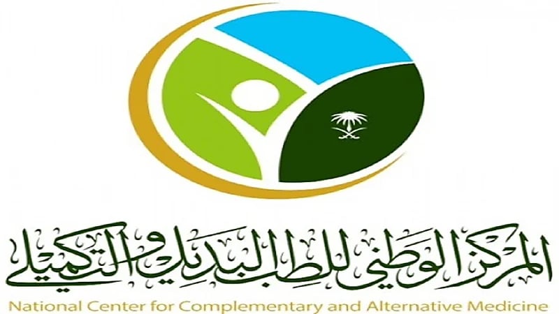 "الطب البديل" يوضح حقيقة استخدام الحجامة في استخراج لقاح كورونا