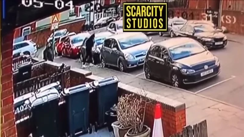 بالفيديو.. ردة فعل لصوص حينما علموا بسرقتهم لأموال مسجد