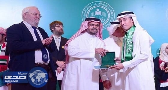 تعليم ينبع يحصد ثلاث ميداليات في أولمبياد الرياضيات والفيزياء الخليجي