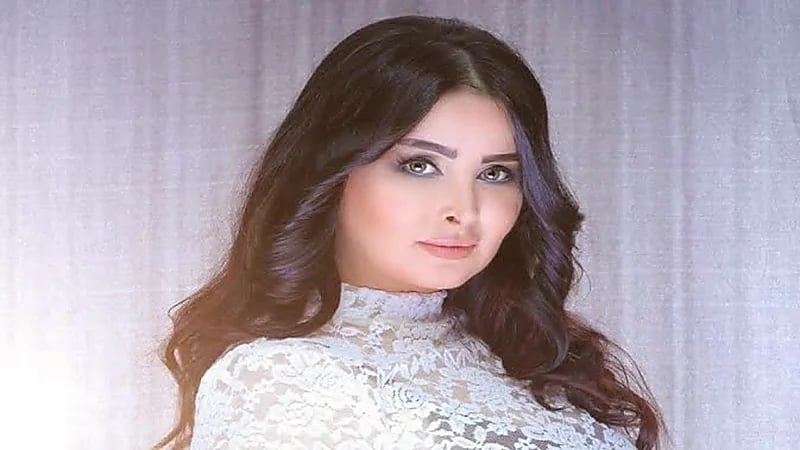 شاهد.. مروة محمد تفاجئ متابعيها بزواجها واعتزالها الفن 