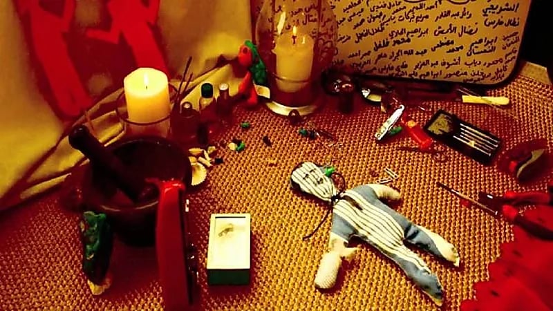 عقوبة رادعة على مرتكبي أعمال السحر والشعوذة بالإمارات