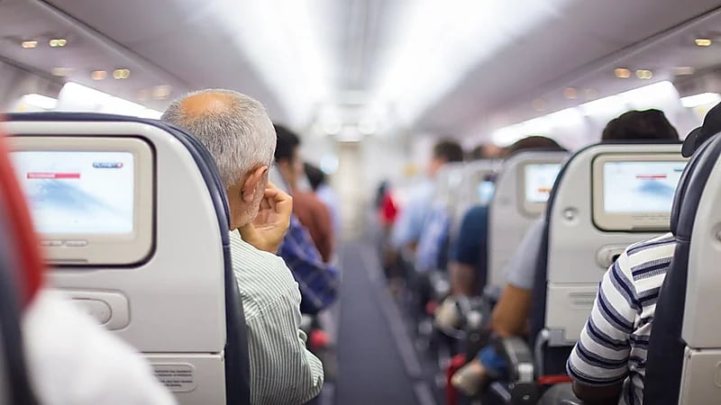 آثار ضارة للرحلات الجوية الطويلة على جسمك
