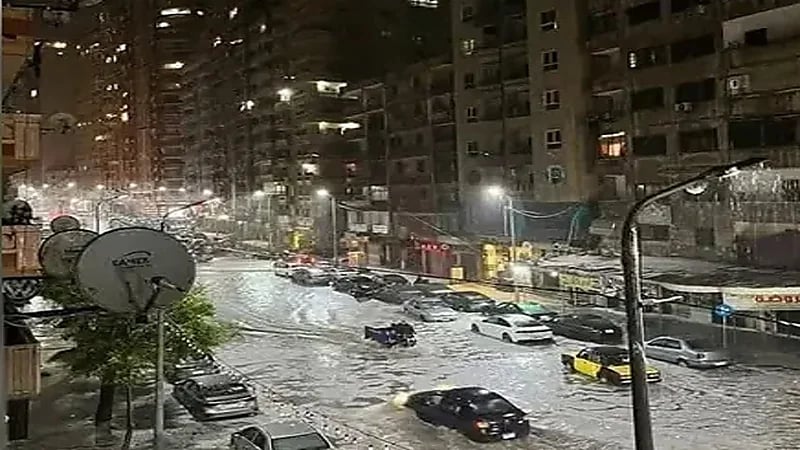 انفجارات شمسية تسبب عاصفة قوية في محافظة مصرية