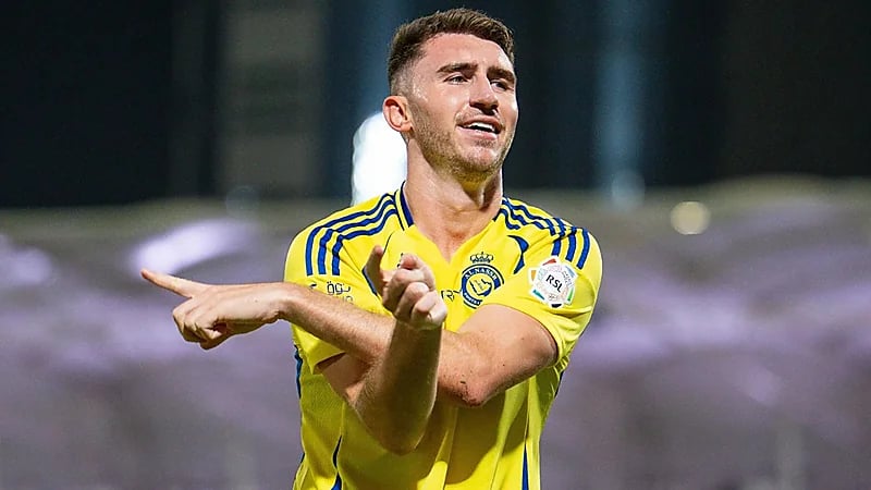 أول تعليق من لابورت على أنباء غيابه عن النصر