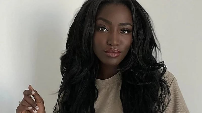 ‏عبير سندر: ايش فيها لو أنا سوداء .. فيديو