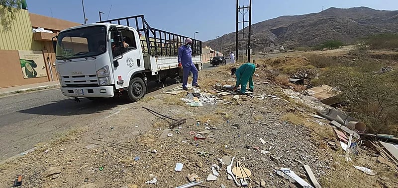 الهلال يتفق مع مدرب الشباب السابق لخلافة «ميكالي»