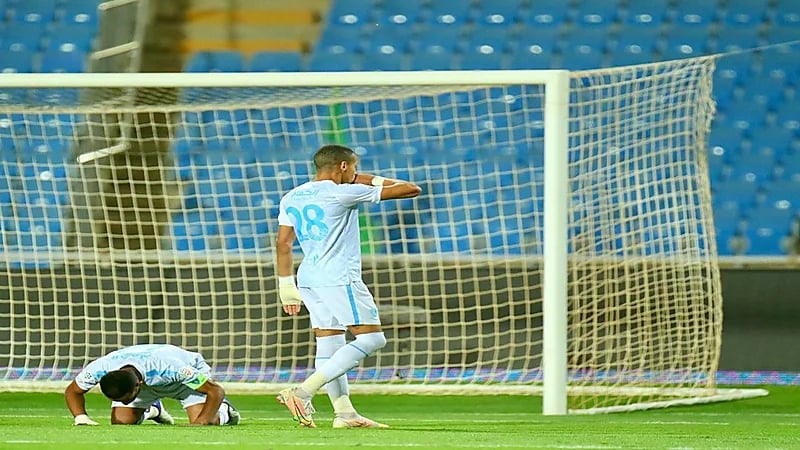 شاهد.. تقليد الفنان ناصر القصبي بطريقة كوميدية في "ستوديو 21" الساخر