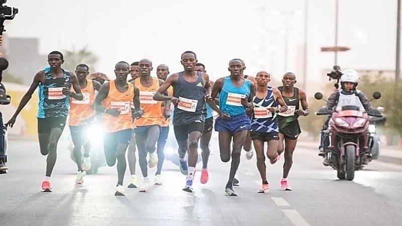 بالفيديو والصور.. انطلاق "ماراثون الرياض" بمشاركة متسابقين من جنسيات مختلفة