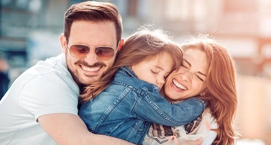 أخصائية نفسية تكشف عن معنى الأحتواء بين الطرفين