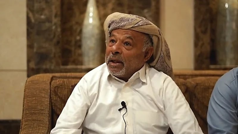 بالفيديو.. مسن يمني يعبر عن مشاعره عقب توجيه ولي العهد باستضافته لأداء العمرة