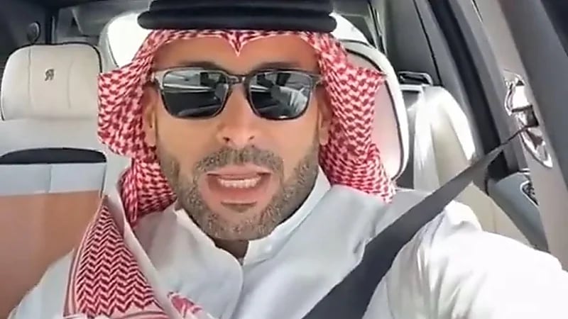 يزيد الراجحي يكشف تطورات الحالة الصحية بعد حادث رالي باها الأردن.. فيديو