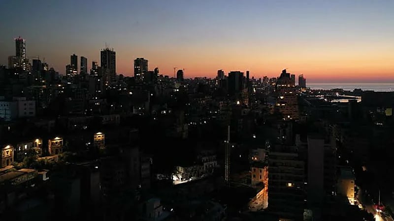 توقف مؤسسة كهرباء لبنان عن الخدمة