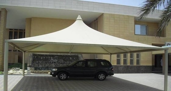 أمانة جدة توضح حقيقة فرض غرامات مالية على مظلات المركبات