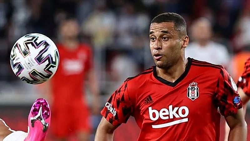 الاتفاق يقرر عدم ضم البرازيلي ويلينتون