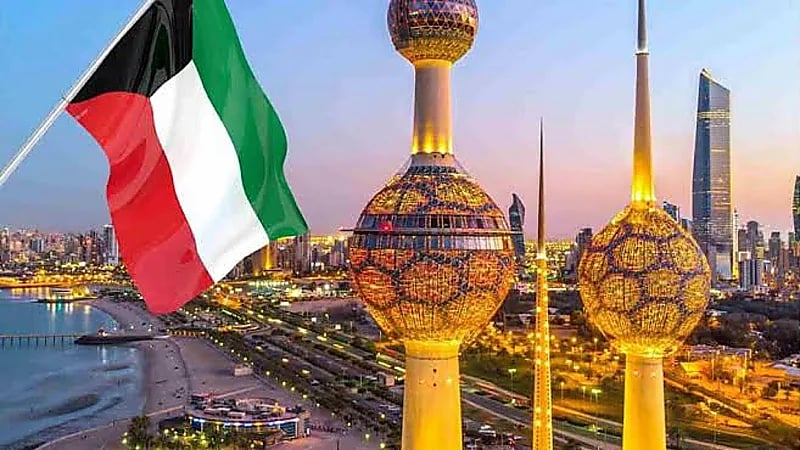 قرار بإلزام الوافدين في الكويت بالحصول على إذن صاحب العمل قبل المغادرة