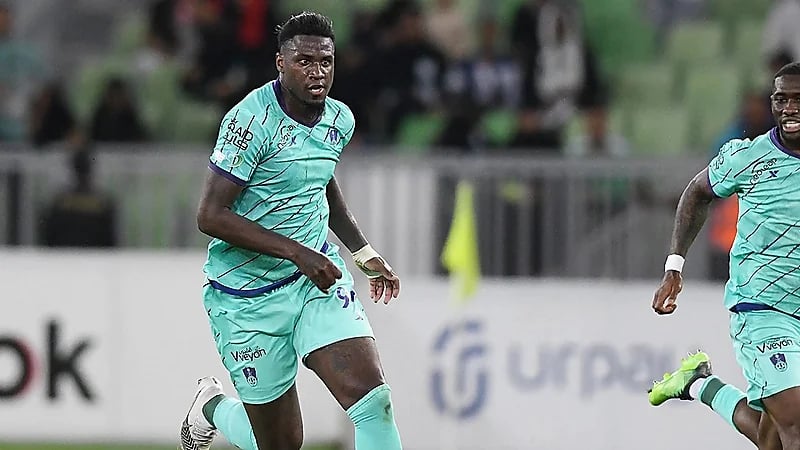 مهاجم الأهلي في طريقه إلى الخلود