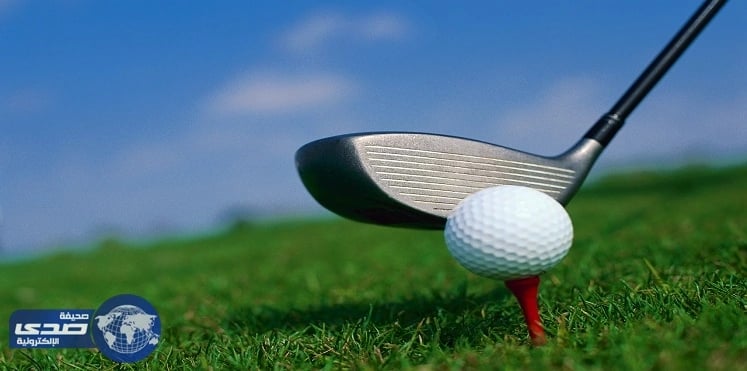 بالفيديو.. تمساح يقتحم ملعب جولف ويُثير ذعر اللاعبين