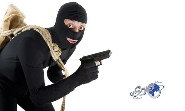 بلاتر يطالب باستبعاد إيران من نهائيات كأس العالم 2022