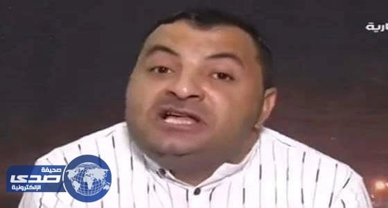 بالفيديو ..فنان يمني يسخر من المخلوع صالح ويمثل مراوغاته الكلامية