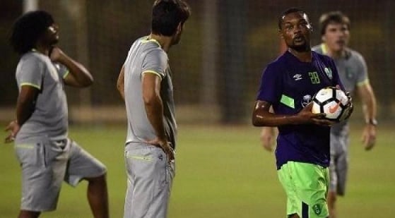 الأهلي يُعلن الاستغناء عن " بونا " قريبًا