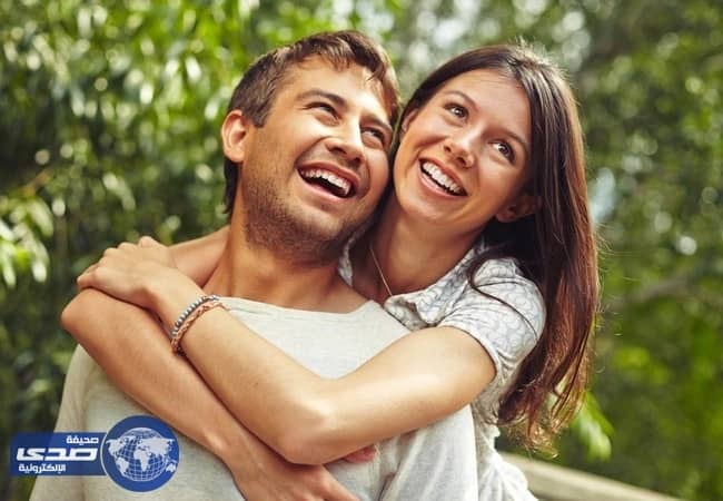 الروح المرحة تعني علاقة زوجية طيّبة وناجحة