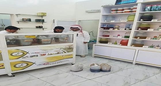 ضبط أكثر من 100 كيلو من العسل المغشوش بمكة