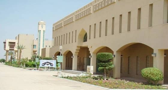 ورش عمل تدريبية بتقنية البنات في المدينة ضمن فعاليات أسبوع ريادة الأعمال